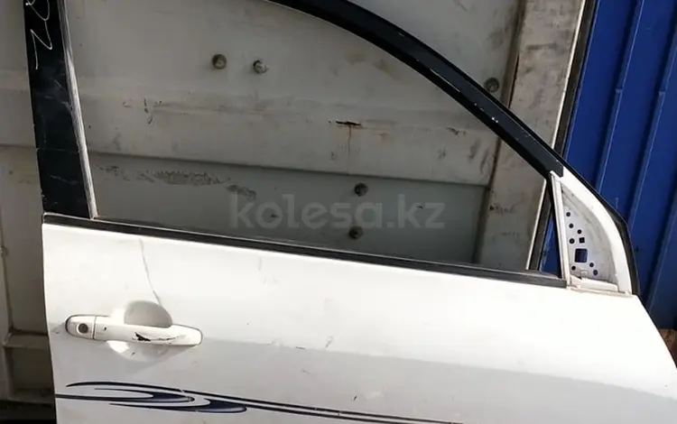 Тойота Раф4 передний правый дверь за 120 000 тг. в Алматы