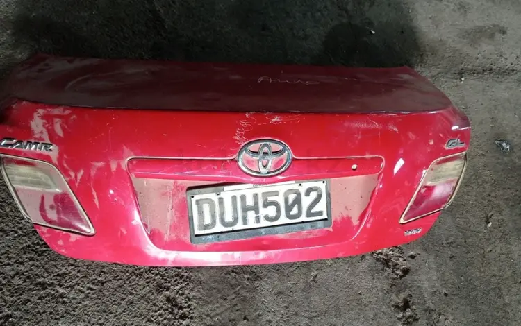 Крышка багажника для Toyota Camry 40 за 45 000 тг. в Алматы