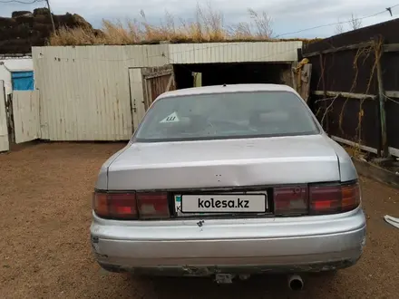 Toyota Camry 1994 года за 1 500 000 тг. в Семей – фото 2