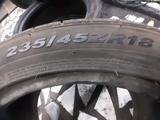Шины Roadstone 235 45 18 за 110 000 тг. в Шымкент