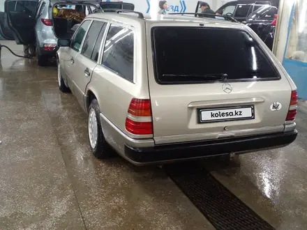 Mercedes-Benz E 230 1991 года за 1 500 000 тг. в Кокшетау – фото 3