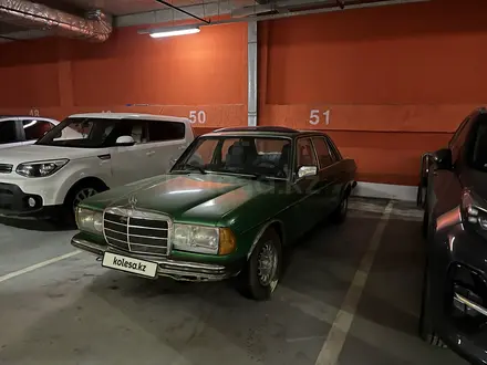 Mercedes-Benz E 240 1984 года за 1 000 000 тг. в Астана – фото 3