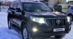 Toyota Land Cruiser Prado 2018 года за 21 900 000 тг. в Актобе