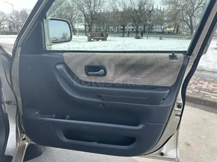 Honda CR-V 2001 года за 3 700 000 тг. в Алматы – фото 10