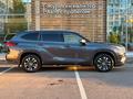 Toyota Highlander Prestige 2020 года за 21 900 000 тг. в Астана – фото 17