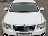 Skoda Superb 2013 годаүшін4 700 000 тг. в Тараз