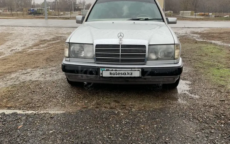 Mercedes-Benz E 220 1993 годаfor3 500 000 тг. в Талдыкорган