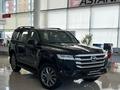 Toyota Land Cruiser Luxe 2025 года за 70 890 000 тг. в Астана