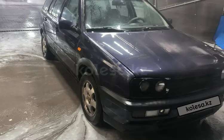 Volkswagen Golf 1995 годаүшін1 100 000 тг. в Алматы