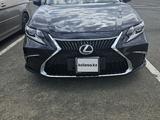 Lexus ES 300h 2015 года за 12 500 000 тг. в Атырау