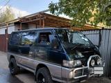 Mitsubishi Delica 1991 годаүшін2 400 000 тг. в Алматы