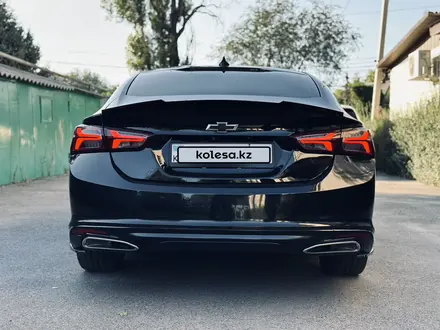 Chevrolet Malibu 2019 года за 8 000 000 тг. в Алматы – фото 6