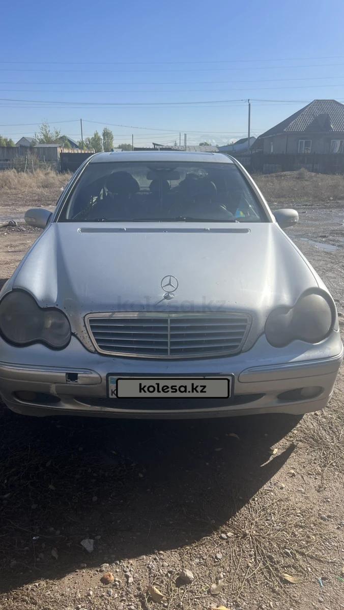 Mercedes-Benz C 240 2001 г.