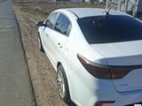 Kia Rio 2020 года за 5 500 000 тг. в Атырау – фото 2