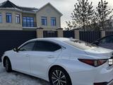 Lexus ES 250 2019 года за 17 800 000 тг. в Атырау – фото 4