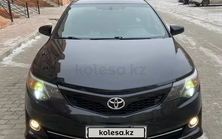 Toyota Camry 2014 годаfor8 000 000 тг. в Жанаозен