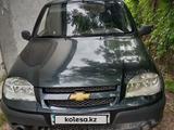 Chevrolet Niva 2006 года за 1 400 000 тг. в Уральск