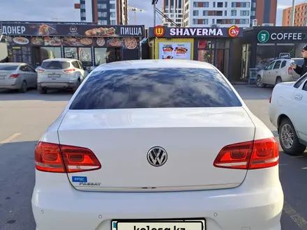 Volkswagen Passat 2014 года за 5 400 000 тг. в Астана – фото 4