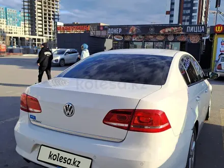 Volkswagen Passat 2014 года за 5 400 000 тг. в Астана – фото 6
