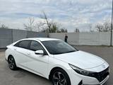 Hyundai Elantra 2022 года за 11 100 000 тг. в Алматы – фото 4