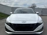 Hyundai Elantra 2022 года за 11 100 000 тг. в Алматы – фото 3