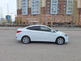 Hyundai Accent 2015 года за 4 650 000 тг. в Астана – фото 2