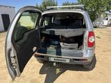 Chevrolet Niva 2014 года за 3 350 000 тг. в Атырау – фото 5