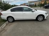 Volkswagen Passat 2012 годаfor5 250 000 тг. в Уральск – фото 2