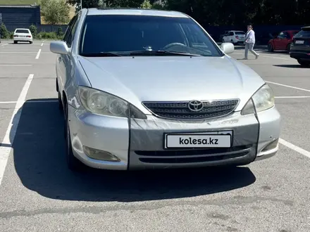 Toyota Camry 2003 года за 4 000 000 тг. в Караганда – фото 2