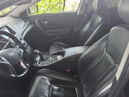 Hyundai Grandeur 2014 года за 8 900 000 тг. в Тараз – фото 10