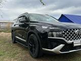 Hyundai Santa Fe 2022 года за 16 500 000 тг. в Уральск