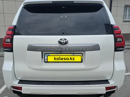 Toyota Land Cruiser Prado 2022 года за 27 300 000 тг. в Астана – фото 2