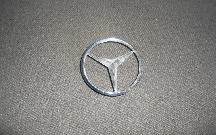 Значок крышки багажника Mercedes Benz w203үшін5 000 тг. в Алматы