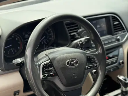Hyundai Elantra 2017 года за 5 000 000 тг. в Алматы – фото 9
