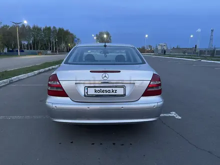 Mercedes-Benz E 320 2002 года за 4 500 000 тг. в Павлодар – фото 5