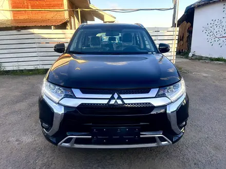 Mitsubishi Outlander 2022 года за 11 900 000 тг. в Астана – фото 3