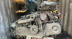 Subaru двигатель Оригинальный японский двигатель за 300 000 тг. в Алматы
