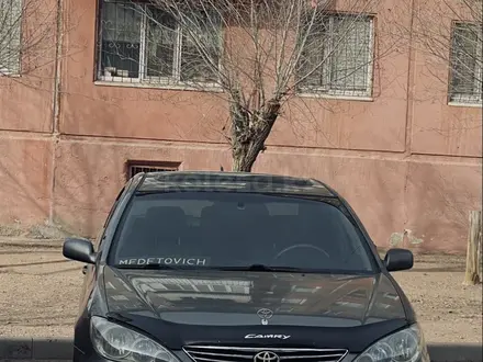 Toyota Camry 2005 года за 5 100 000 тг. в Балхаш – фото 3