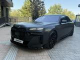 BMW 760 2022 года за 78 000 000 тг. в Алматы – фото 3