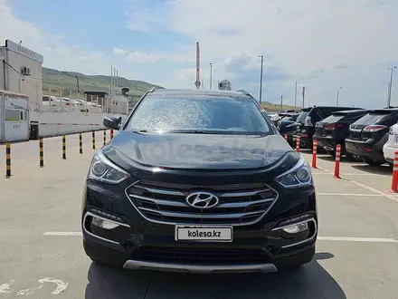 Hyundai Santa Fe 2017 года за 5 700 000 тг. в Алматы