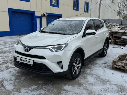 Toyota RAV4 2017 года за 11 400 000 тг. в Атырау – фото 3