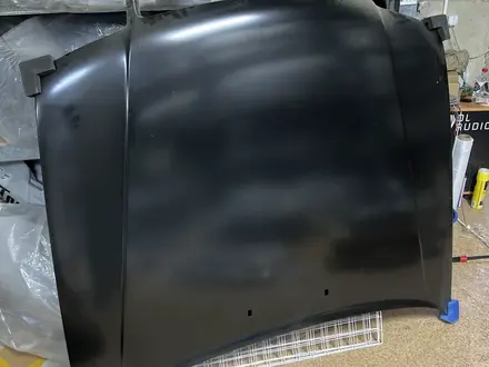 Капот Ауди 100 С4 1990-1994 за 40 000 тг. в Актобе