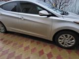 Hyundai Elantra 2015 года за 6 800 000 тг. в Кульсары – фото 2