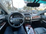 Toyota Camry 2012 годаfor8 500 000 тг. в Алматы – фото 2