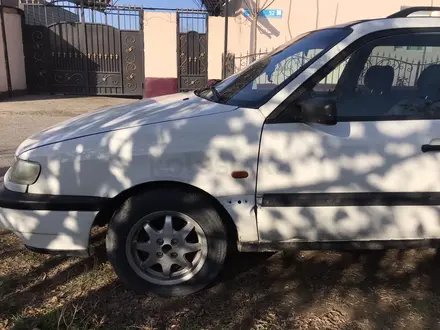 Volkswagen Passat 1993 года за 1 800 000 тг. в Арысь – фото 5