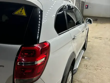 Chevrolet Captiva 2015 года за 7 000 000 тг. в Актау – фото 8