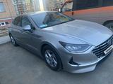 Hyundai Sonata 2021 года за 9 800 000 тг. в Караганда – фото 3