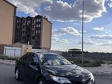 Toyota Camry 2014 года за 5 000 000 тг. в Атырау – фото 2