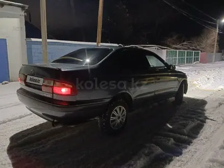 Toyota Carina E 1995 года за 1 800 000 тг. в Талдыкорган – фото 3