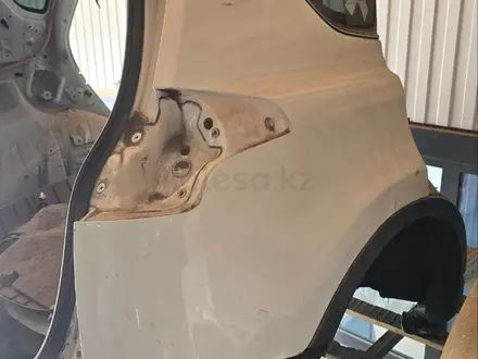 Крыло заднее на Toyota Rav4 2012-2019 за 300 000 тг. в Атырау – фото 4